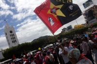 Viernes 6 de marzo del 2015. Tuxtla Gutiérrez. La Organización OCEZ CNPA MLN realiza movilizaciones bloqueando la carretera de San Cristóbal de las Casas y en Tuxtla donde manifiestan la formación de un nuevo constituyente mexicano