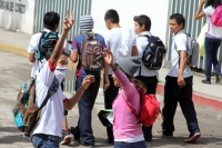 Martes 8 de octubre del 2013. El movimiento magisterial suma la toma de escuelas en diferentes partes del estado con lo que esta mañana permanecen cerrados los Cetis, Cobach y Conalep en varios municipios de la entidad