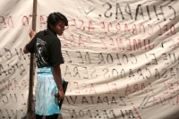 20230811. Tuxtla. Militantes del MOCRI se manifiestan esta maÃ±ana en las instalaciones de la Judicatura Federal en Chiapas a 6 aÃ±os del asesinato del lider AJP