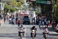 Martes 17 de febrero del 2015. Tuxtla Gutiérrez. Habitantes de las colonias controladas por el MOCRI en la capital del estado de Chiapas, marchan este medio día en las principales avenidas de esta ciudad para exigir regularización de los predios y asentam