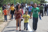 Jueves 31 de octubre del 2013. Chiapa de Corzo. La PFP interviene en la caseta de cobro de la autopista entre San Cristóbal y Tuxtla Gutiérrez, donde un grupo de jóvenes y campesinos mantenían tomadas las instalaciones en pugna con el movimiento magisteri