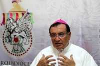 Domingo 6 de agosto del 2017. Tuxtla Gutiérrez. Monseñor Fabio Martínez Castilla, arzobispo de Tuxtla habla en conferencia de prensa sobre el final del periodo vacacional y la importancia de la familia en Chiapas. Menciona los 156,399 visitantes que tuvo 