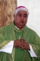 Domingo 17 de junio del 2012. Tuxtla Gutiérrez, Chiapas. Monseñor Rogelio Cabrera  arzobispo de la provincia eclesiástica de Tuxtla Gutiérrez habla durante su homilía sobre la responsabilidad del padre en la educación de la feligresía en Chiapas.