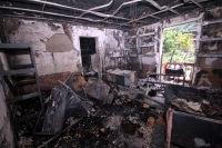 Lunes 1 de octubre del 2012. Motozintla, Chiapas. Aspectos de la violencia en esta comunidad de la zona sierra de Chiapas durante este fin de semana cuando personas inconformes incendiaron el edificio de la administración municipal, la Casa de la Cultura, Lunes 1 de octubre del 2012. Motozintla, Chiapas. Aspectos de la violencia en esta comunidad de la zona sierra de Chiapas durante este fin de semana cuando personas inconformes incendiaron el edificio de la administración municipal, la Casa de la Cultura,