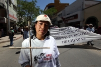 Jueves 8 de marzo del 2012. Marchan organizaciones sociales por el Día Internacional de la Mujer.