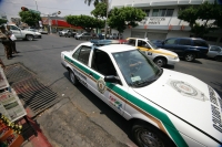 Una patrulla de transito municipal se ve involucrada este medio día en un accidente vehicular en el crucero de la quinta norte y cuarta poniente.