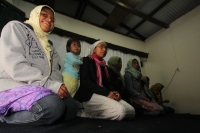 Lunes 6 de julio del 2015. San Cristóbal de las Casas. La comunidad Islámica Ahmadia de la Mezquita Baitul Atta, conformada con familias indígenas de los altos de Chiapas, celebran la tercera semana del Ramadán en la humilde construcción de la zona norte 