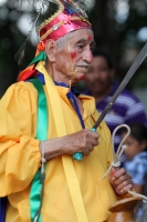 Sábado 8 de agosto del 2015. Chiapa de Corzo. Los Alférez y Naguares recorren las calles de la comunidad ribereña y culminan en recorrido en la representación de las batallas y luchas de las comunidades indÃgenas de la depresión central de Chiapas durante Sábado 8 de agosto del 2015. Chiapa de Corzo. Los Alférez y Naguares recorren las calles de la comunidad ribereña y culminan en recorrido en la representación de las batallas y luchas de las comunidades indÃgenas de la depresión central de Chiapas durante