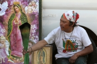 Domingo 11 de diciembre del 2016. Chiapa de Corzo. Los peregrinos recorren las carreteras chiapanecas para visitar las diferentes ermitas para venerar a la virgen de Guadalupe Domingo 11 de diciembre del 2016. Chiapa de Corzo. Los peregrinos recorren las carreteras chiapanecas para visitar las diferentes ermitas para venerar a la virgen de Guadalupe