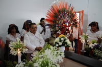 20220727. Tuxtla G. Los danzantes del Napapok Etze,  despiden al querido baile Ramiro quien ahora descanza en paz.