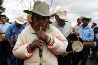 Fotos de Nehemías Jiménez. La Romería de San Caralampio. Comitán, Chiapas. A casi 162 años de la llegada de la novena de San Caralampio en manos de un soldado llamado Otero,  a la entidad, la veneración de la población y de indígenas tojolabales sigue lat