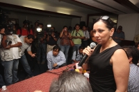 Lunes 12 de marzo del 2012. Senadores y Pio López Obrador dan a conocer la plantilla polÃtica del PRD para las próximas elecciones. Tuxtla Gutiérrez, Chiapas. El lÃder del Movimiento Morena Pio López Obrador da a conocer el listado distrital para las pró Lunes 12 de marzo del 2012. Senadores y Pio López Obrador dan a conocer la plantilla polÃtica del PRD para las próximas elecciones. Tuxtla Gutiérrez, Chiapas. El lÃder del Movimiento Morena Pio López Obrador da a conocer el listado distrital para las pró