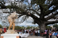 20231214. Chiapa de Corzo. Develación de la estatua conmemorativa del Niño Florero en la Iglesia del Calvario.