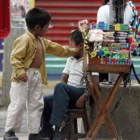 Desde hace algunos años se celebra durante el mes de junio el Día Mundial Contra el Trabajo de los Niños según el reconocimiento del convenio 182 de la OIT Organización Internacional del Trabajo. A pesar de estos esfuerzos internacionales, en Chiapas el d