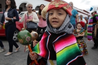Lunes 4 de enero del 2016. Chiapa de Corzo. Los niños Parachicos y las pequeñas Chiapanecas en el dÃa del Niño de Atocha Lunes 4 de enero del 2016. Chiapa de Corzo. Los niños Parachicos y las pequeñas Chiapanecas en el dÃa del Niño de Atocha
