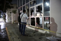 20210604. Tuxtla G. Actos vandálicos en el IEPC-Chiapas a horas del proceso electoral