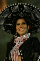 Presentación de las semifinalistas del concurso Nuestra Belleza 2010 en traje de baño y traje estilizado esta noche en la ciudad de Chiapa de Corzo.