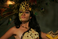 Presentación de las semifinalistas del concurso Nuestra Belleza 2010 en traje de baño y traje estilizado esta noche en la ciudad de Chiapa de Corzo.