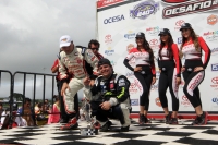 Domingo 27 de octubre del 2013. Ocosocuautla de Espinoza. Imágenes de la carrera del Serial Nascar México que se corrió este medio día en las instalaciones del Autódromo-Ovalo Chiapas.