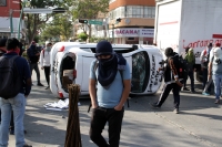 Martes 29 de enero del 2019. Tuxtla Gutiérrez. Estudiantes de la Escuela Normal Rural Larráinzar protestan este medio día en la avenida central de la ciudad.