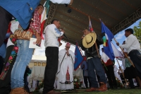 Foto/ Juan Carlos Calderón. Miércoles 3 de enero del 2018. Rodrigo Aguilar MartÃÂnez, ex obispo de Tehuacán recibe el báculo pastoral correspondiente al obispado de San Cristóbal de las Casas donde es recibido esta mañana por la feligresÃÂa de esta Foto/ Juan Carlos Calderón. Miércoles 3 de enero del 2018. Rodrigo Aguilar MartÃÂnez, ex obispo de Tehuacán recibe el báculo pastoral correspondiente al obispado de San Cristóbal de las Casas donde es recibido esta mañana por la feligresÃÂa de esta