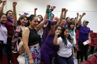 Domingo 3 de marzo del 2019. Tuxtla Gutiérrez. Grupos de mujeres feministas en la sesión extraordinaria del congreso de Chiapas donde se aprueba por unanimidad los temas referentes a la Guardia Nacional y la penalización de los delitos sexuales-digitales