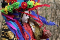 Domingo 20 de marzo del 2016. Ocosocuautla de Espinosa. Encuentro Zoque del Nuevo Sol. Los danzantes y músicos de la etnia Zoque de la depresión central del estado de Chiapas se reúnen este medio día en la zona arqueológica conocida como Cerro Ombligo con