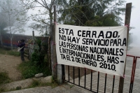 lOS MUNICIPIO AUTONOMOS ZAPATISTAS PERMANECEN CERRADOS DESDE ESTA MAÑANA HATSA EL DÍA DOS DE ENERO SIN QUE SE INFORME DE LA SITUACION QUE PREVALECE EN ESTAS. LA COMUNIDAD DE OVENTIK SE ENCUENTRA ABANDONADA Y CERRADA A LOS VISITANTES AL ANIVERSARIO DEL LEV