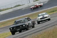 Jueves 21 de octubre. Los participantes del rally internacional de automovilismo La Carrera Panamericana 2010 realizan la prueba de salida esta mañana en las instalaciones del Autodromo Chiapas.