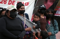 20230705. Tuxtla. Familias de desplazados buscan a los secuestrados del grupo Machete de Pantelho.