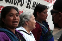 20230705. Tuxtla. Familias de desplazados buscan a los secuestrados del grupo Machete de Pantelho.