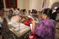 Martes 4 de octubre. Las Reliquias del Santo Padre Peregrino. Martes 4 de octubre. Las Reliquias del Santo Padre Peregrino.