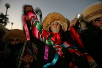 Lunes 17 de enero. Las celebraciones de los Parachicos continúan este día en honor a San Antón o San Antonio Abad continúan en las calles de Chiapa de Corzo donde se siguen congregando los danzantes tradicionales y cientos de turistas que visitan esta col