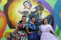 Lunes 18 de enero del 2016. Chiapa de Corzo. Chiapanecas y Parachicos recorren las calles de la colonial ciudad de la ribera del rio Grijalva durante las celebraciones patronales en la fiesta Grande de Chiapas.