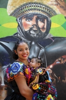 Lunes 18 de enero del 2016. Chiapa de Corzo. Chiapanecas y Parachicos recorren las calles de la colonial ciudad de la ribera del rio Grijalva durante las celebraciones patronales en la fiesta Grande de Chiapas.
