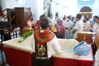 20210515. Tuxtla G. El culto a San pascualito reúne a los tradicionalistas y costumbristas de la comunidad Zoque quienes conservan los usos y costumbres de esta comunidad de la depresión central de Chiapas