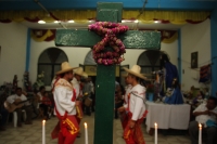 Jueves 22 de diciembre del 2016. Tuxtla Gutiérrez. La danza de los pastores zoques. La comunidad de Zoque realiza el elegante Baile de Pastores, danza que consta de complicados pasos acompañados por los músicos tradicionales en tres grupos de una docena d