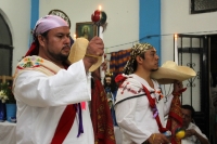 Jueves 22 de diciembre del 2016. Tuxtla Gutiérrez. La danza de los pastores zoques. La comunidad de Zoque realiza el elegante Baile de Pastores, danza que consta de complicados pasos acompañados por los músicos tradicionales en tres grupos de una docena d