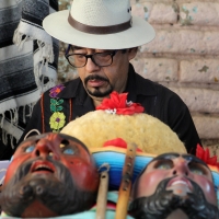 Viernes 4 de agosto del 2017. Chiapa de Corzo. Guadalupe Rubisel Gómez Nigenda, quien es el Patrón de los Parachicos en conferencia de prensa hace un severo llamado a la defensa de la corrupción de la imagen del Parachico y defender el uso respetuoso de l