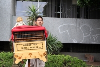 Sábado 9 de noviembre del 2013. Tuxtla Gutiérrez. Nuevos grupos de Recolectores de Monedas se unen a quienes ya se encuentran en las calles y en los cruceros de la ciudad.