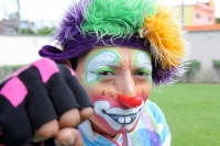 Miércoles 1 de junio. Los payasitos del sureste de México se reúnen en Tuxtla Gutiérrez para realizar talleres como el de de magia y globoflexia para prepararse y brindar mejores espectáculos en fiestas y reuniones de arte callejero.