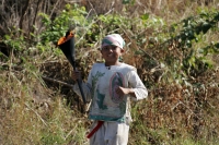 Miércoles 8 de diciembre. Los peregrinos recorren la carretera internacional entre San Cristóbal de las Casas para visitar los diferentes centros religiosos ubicados en la depresión central del estado de Chiapas.