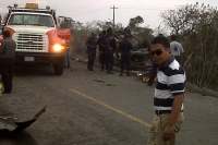 Fredy martín /Nosotros también trabajamos   Dos agentes del Ministerio Público de distrito, en la región Fronteriza-Sierra, constantemente obstaculizan el trabajo de los reporteros. Durante el accidente carretero en la vía Comitán-Pujilitc, que se saldó c