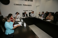 La comisión permanente del congreso del estado realiza la sesión de este día desincorporando varios predios y da a conocer la cronología de las actividades para realizar la votación extraordinaria para la elección de presidente municipal de San Juan Chamu