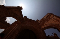 Martes 29 de marzo del 2016. Chiapa de Corzo. Horario de Verano; El camino del sol en la arquitectura chiapaneca. La estructura de la Fuente Mudejar de Chiapa de Corzo acompaña el paso del sol en los diferentes puntos altos de sus torreones y cúpula marca