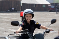 Viernes 29 de abril. Las familias de los elementos de la Secretaria de Seguridad Publica y Protección Civil disfrutan del festival del día del niños en las instalaciones de esta corporación donde algunos de los pequeños vistieron el uniforme y experimenta