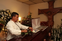 Lunes 25 de febrero del 2019. Tuxtla Gutiérrez. La comunidad Zoque despide al maestro Leopoldo Gallegos este mediodía antes de trasladar sus restos al panteón municipal de la ciudad.