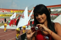 Sábado 30 de abril. Lo mejor por más en el estadio Zoque siguen siendo las porristas que engalan con su belleza y su sonrisa cada fin de semana de fut bol.