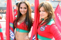 Sábado 30 de abril. Lo mejor por más en el estadio Zoque siguen siendo las porristas que engalan con su belleza y su sonrisa cada fin de semana de fut bol.