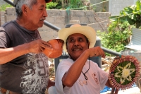 Miércoles 25 de abril del 2018. Tuxtla Gutiérrez. Dentro de los rituales dentro de los Usos y Costumbres de la Comunidad Zoque la ceremonia de La Pasada de Flor representa la obligación del servicio hacia las tradiciones en el tiempo que sea nombrado e